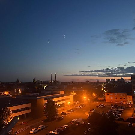 Hodonin Centre View公寓 外观 照片