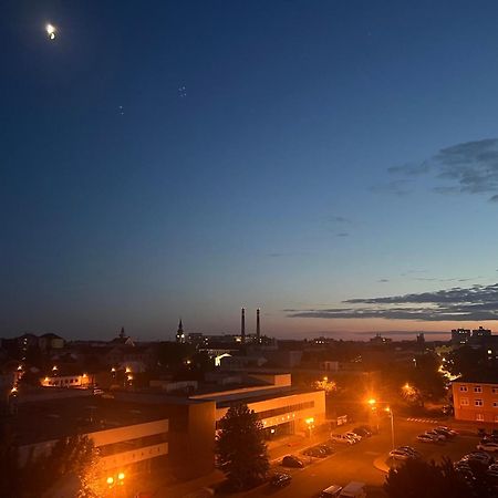 Hodonin Centre View公寓 外观 照片