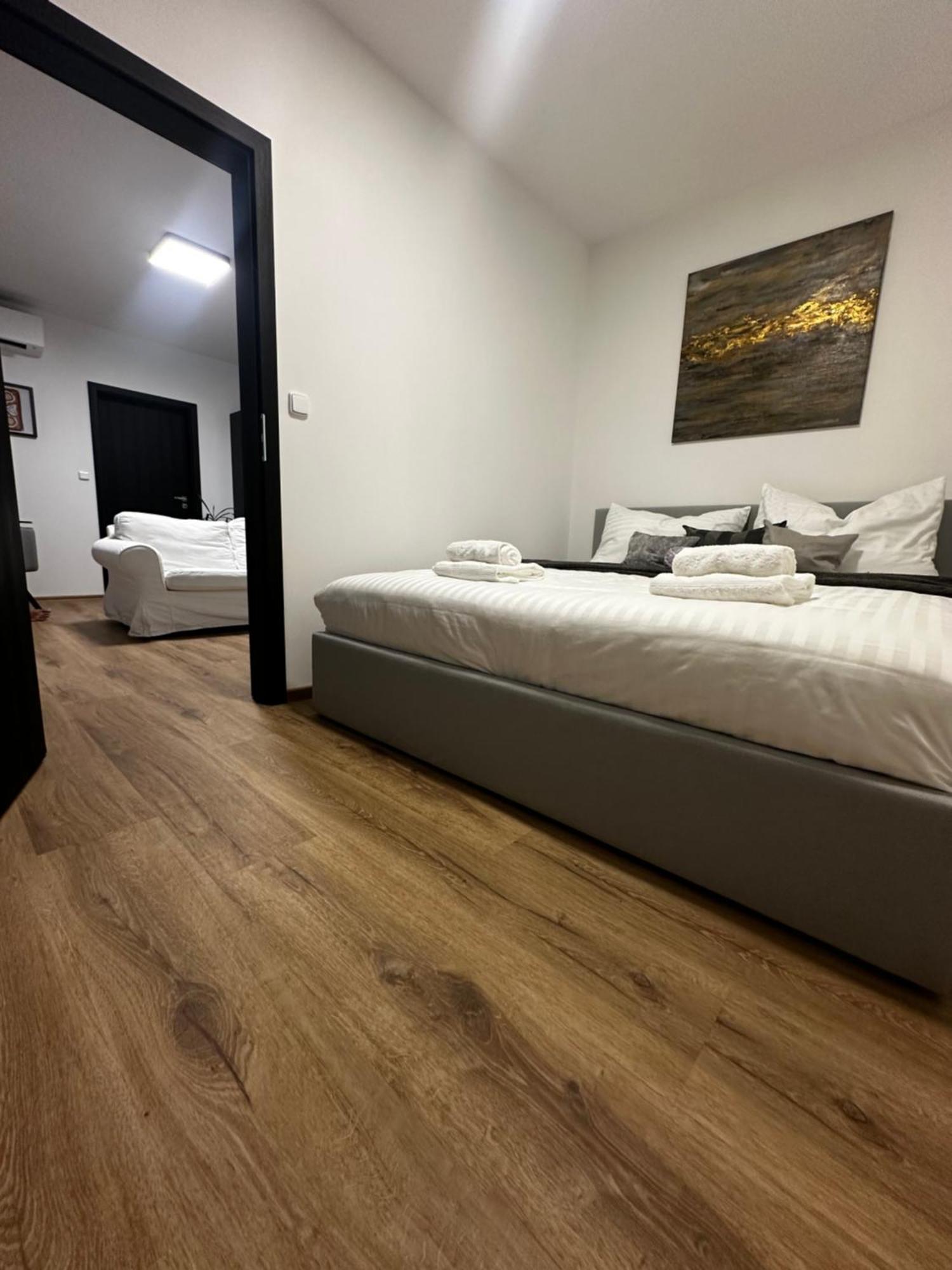 Hodonin Centre View公寓 外观 照片